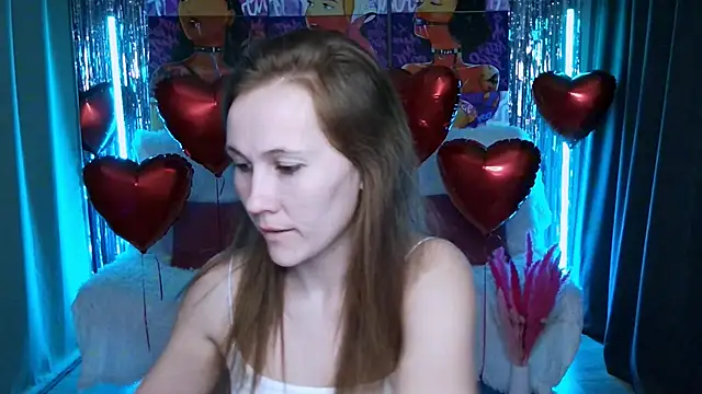 Snapshot of MichelleOrtis chatting on February 2025 04:22:01 PM MichelleOrtis online show from February 2025 04:22:01 PM