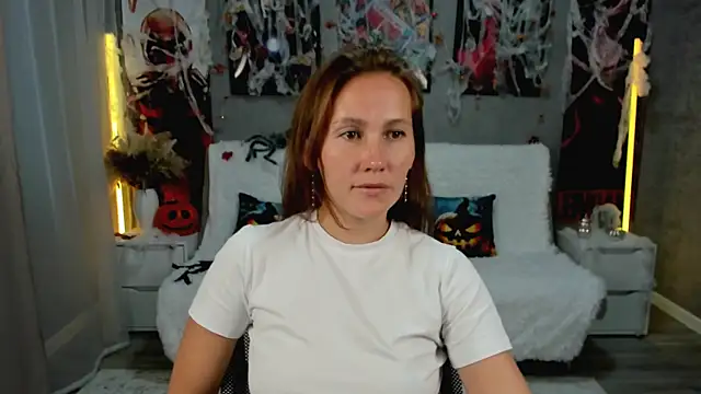 MichelleOrtis online show from October 2025 12:36:01 PM