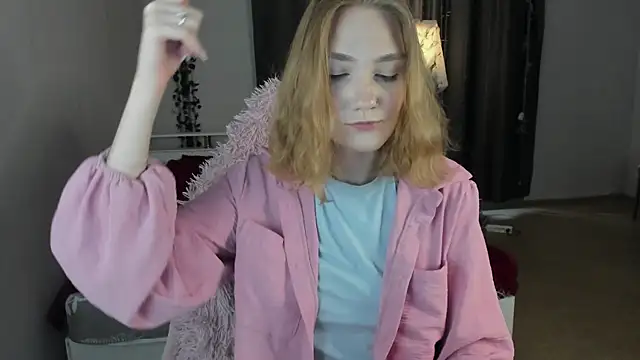 ReddHotPipper online show from September 2025 02:34:01 AM