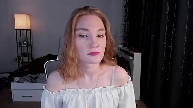 ReddHotPipper online show from November 2025 03:16:01 AM