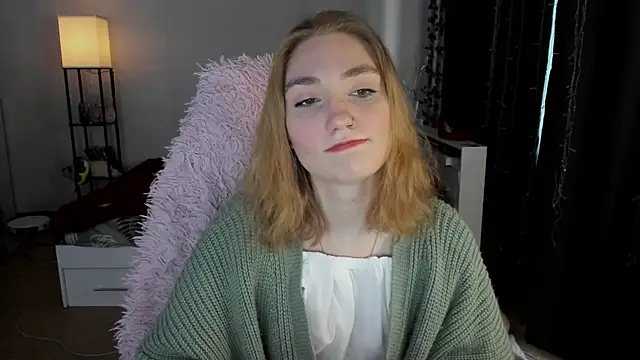 ReddHotPipper online show from November 2025 03:29:03 AM