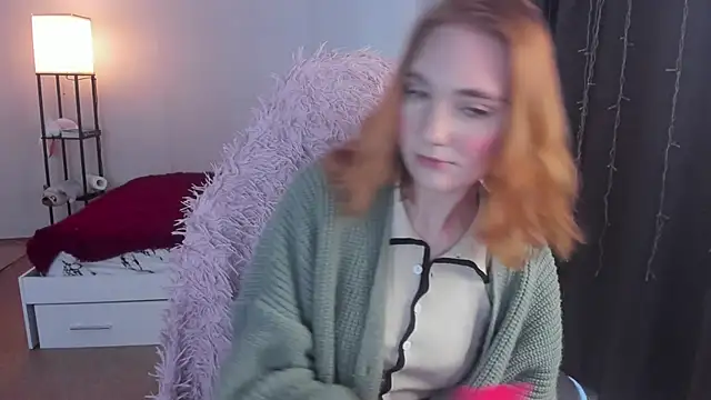 ReddHotPipper online show from October 2025 02:35:02 AM