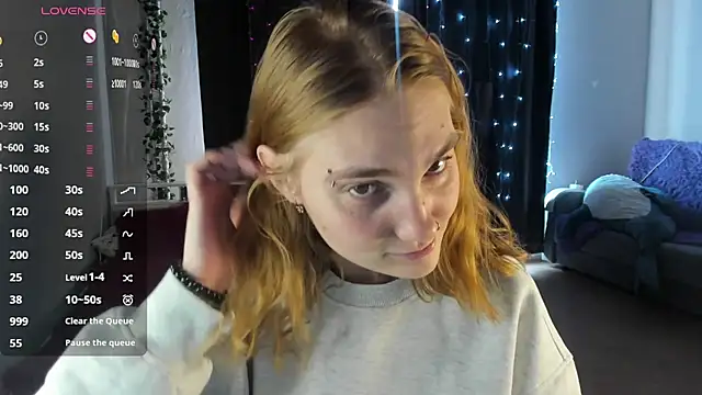 ReddHotPipper online show from March 2025 07:11:02 AM