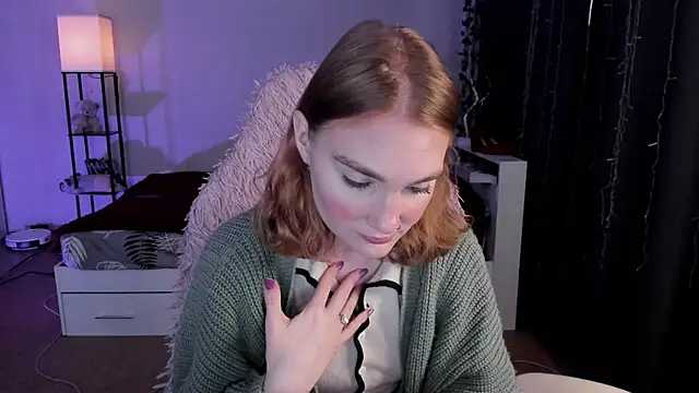 ReddHotPipper online show from November 2025 03:10:01 AM