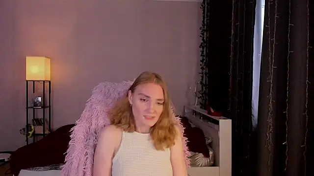 ReddHotPipper online show from November 2025 02:45:02 AM