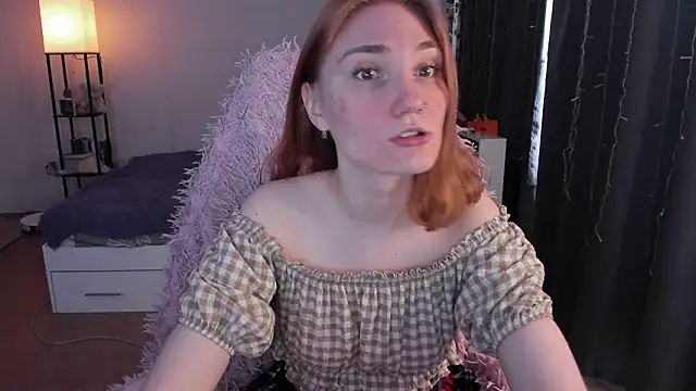 ReddHotPipper online show from March 2026 03:50:01 AM