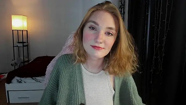 ReddHotPipper online show from October 2025 02:32:01 AM