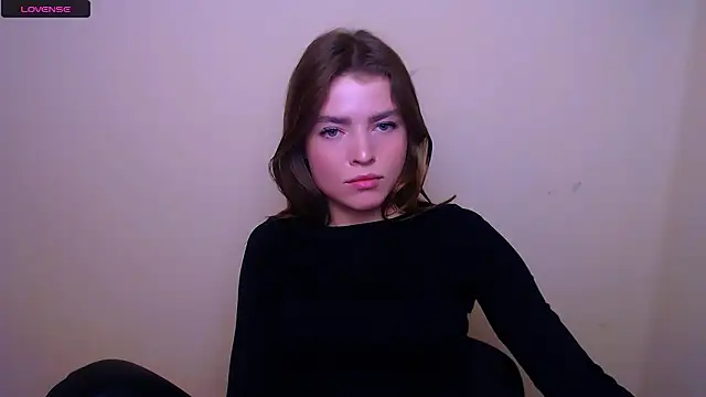 Snapshot of MissOliviaa_ chatting on February 2025 10:54:01 AM MissOliviaa online show from February 2025 10:54:01 AM