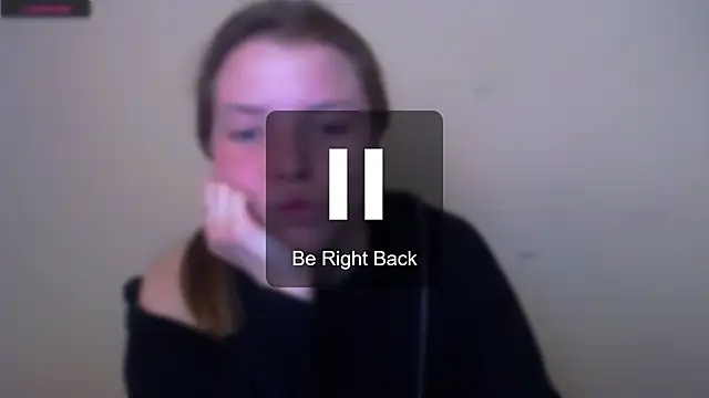 Snapshot of MissOliviaa_ chatting on February 2025 11:03:01 AM MissOliviaa online show from February 2025 11:03:01 AM