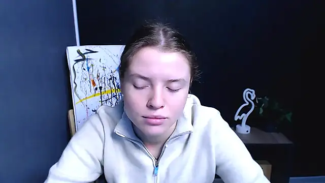 Snapshot of MissOliviaa_ chatting on November 2025 01:56:02 PM MissOliviaa online show from November 2025 01:56:02 PM