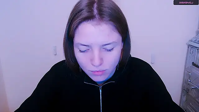 Snapshot of MissOliviaa_ chatting on February 2025 04:22:01 PM MissOliviaa online show from February 2025 04:22:01 PM