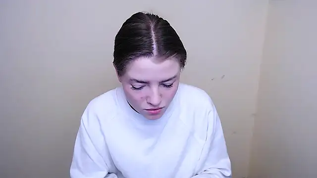 Snapshot of MissOliviaa_ chatting on January 2025 07:32:02 AM MissOliviaa online show from January 2025 07:32:02 AM