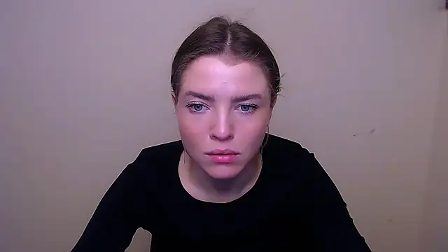 Snapshot of MissOliviaa_ chatting on February 2025 01:27:01 PM MissOliviaa online show from February 2025 01:27:01 PM