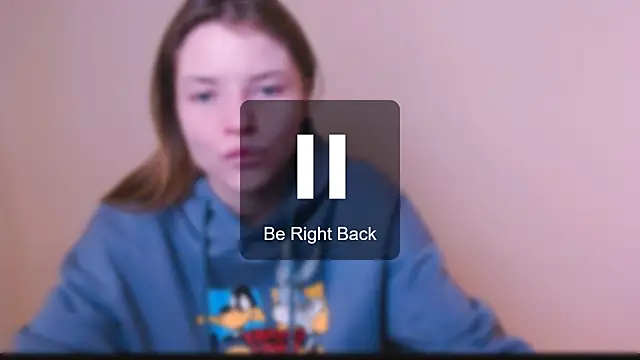 Snapshot of MissOliviaa_ chatting on February 2025 09:37:01 AM MissOliviaa online show from February 2025 09:37:01 AM