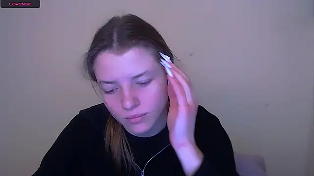 Snapshot of MissOliviaa_ chatting on February 2025 07:58:02 AM MissOliviaa online show from February 2025 07:58:02 AM