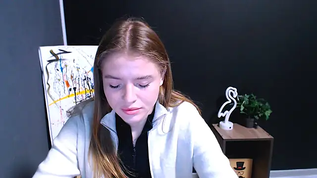 Snapshot of MissOliviaa_ chatting on November 2025 05:01:02 PM MissOliviaa online show from November 2025 05:01:02 PM