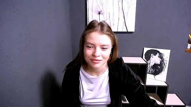 Snapshot of MissOliviaa_ chatting on November 2025 07:45:02 AM MissOliviaa online show from November 2025 07:45:02 AM