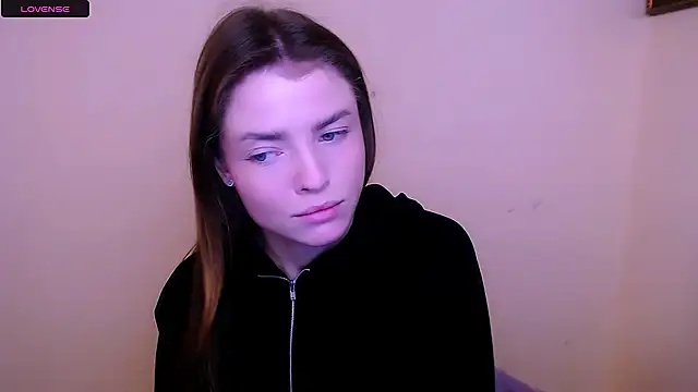 Snapshot of MissOliviaa_ chatting on January 2025 09:47:01 AM MissOliviaa online show from January 2025 09:47:01 AM