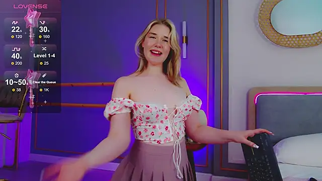 Snapshot of Smiley_Mia chatting on March 2025 05:39:01 AM Smiley Mia online show from March 2025 05:39:01 AM