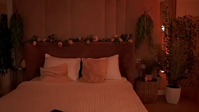 Snapshot of Smiley_Mia chatting on September 2025 05:10:01 AM Smiley Mia online show from September 2025 05:10:01 AM