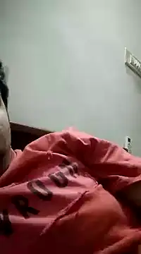 Snapshot of Happyman300 chatting on February 2025 08:23:02 PM Happyman300 online show from February 2025 08:23:02 PM