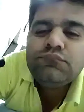 Snapshot of Happyman300 chatting on December 2024 07:44:02 PM Happyman300 online show from December 2024 07:44:02 PM