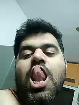 Snapshot of Happyman300 chatting on November 2025 08:35:02 PM Happyman300 online show from November 2025 08:35:02 PM