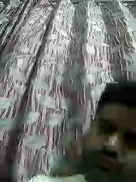 Snapshot of Happyman300 chatting on September 2025 09:37:02 PM Happyman300 online show from September 2025 09:37:02 PM