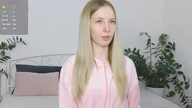 Snapshot of KarnetJ chatting on January 2026 01:37:02 PM KarnetJ online show from January 2026 01:37:02 PM