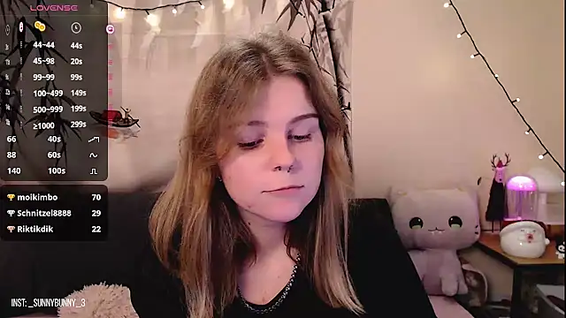 Snapshot of Moona_xx chatting on December 2024 02:36:02 AM Moona xx online show from December 2024 02:36:02 AM