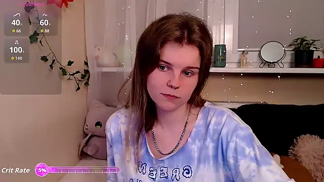 Snapshot of Moona_xx chatting on September 2025 09:39:01 PM Moona xx online show from September 2025 09:39:01 PM