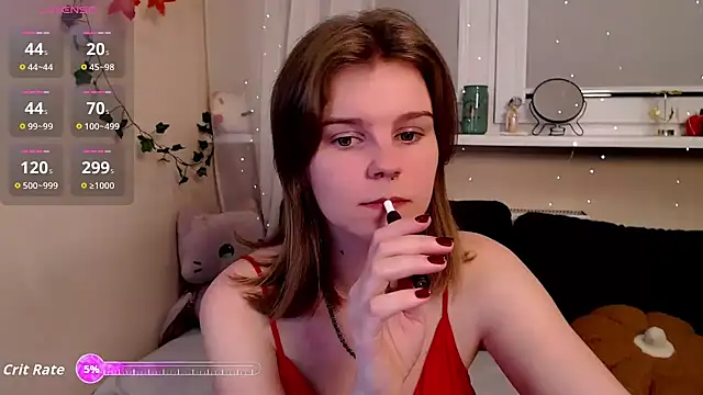 Snapshot of Moona_xx chatting on October 2025 10:09:01 PM Moona xx online show from October 2025 10:09:01 PM