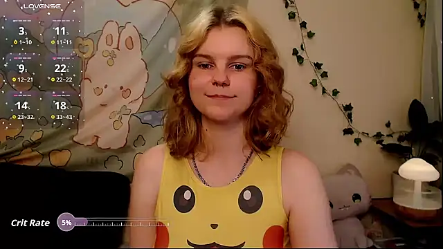 Moona xx online show from May 2026 10:09:02 PM