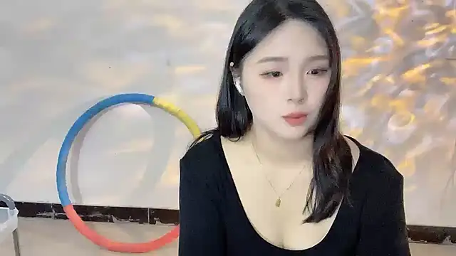 Snapshot of SU__SU chatting on February 2026 01:55:02 PM SU SU online show from February 2026 01:55:02 PM