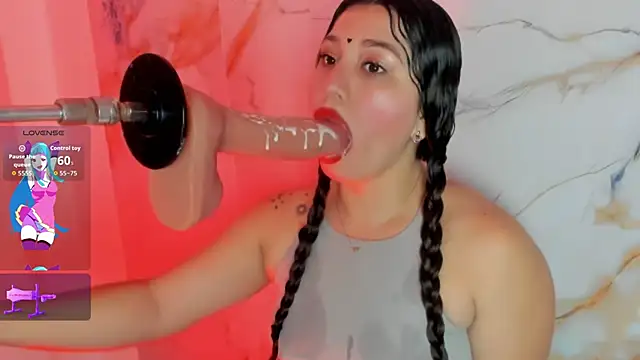 hade cute online show from April 2026 04:21:02 PM