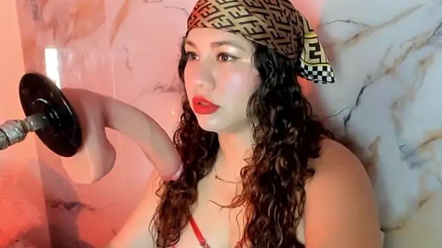 Snapshot of hade_cute chatting on May 2026 02:26:01 PM hade cute online show from May 2026 02:26:01 PM