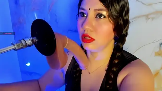 hade cute online show from April 2026 03:40:02 PM