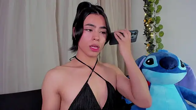 Little michell online show from April 2026 02:46:01 AM