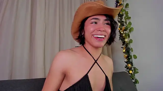 Little michell online show from March 2026 02:41:02 AM