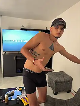 ArturoDelgado1 online show from March 2026 04:30:02 PM