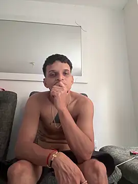 ArturoDelgado1 online show from February 2026 04:41:01 PM