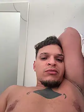 Snapshot of ArturoDelgado1 chatting on July 2026 05:30:02 PM ArturoDelgado1 online show from July 2026 05:30:02 PM