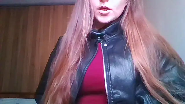 Evasapples online show from March 2026 10:00:02 PM