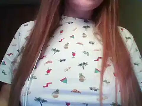 Evasapples online show from October 2025 09:39:01 PM