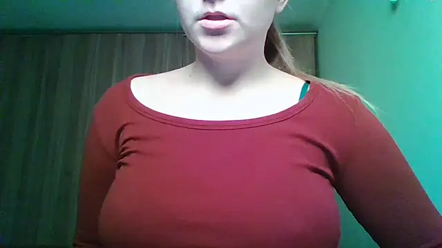 Evasapples online show from November 2025 01:26:01 PM