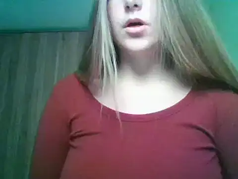 Evasapples online show from September 2025 12:31:02 PM