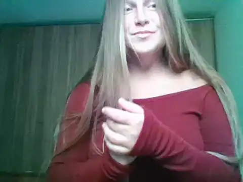 Evasapples online show from September 2025 08:19:01 PM