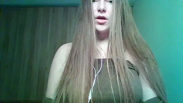 Evasapples online show from February 2026 01:52:02 PM