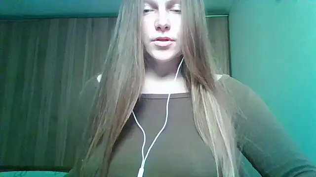 Evasapples online show from March 2026 02:29:02 PM