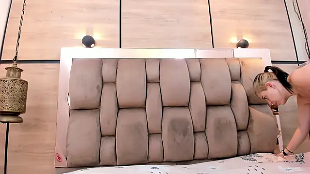 dorothy vegga online show from March 2026 04:12:01 AM